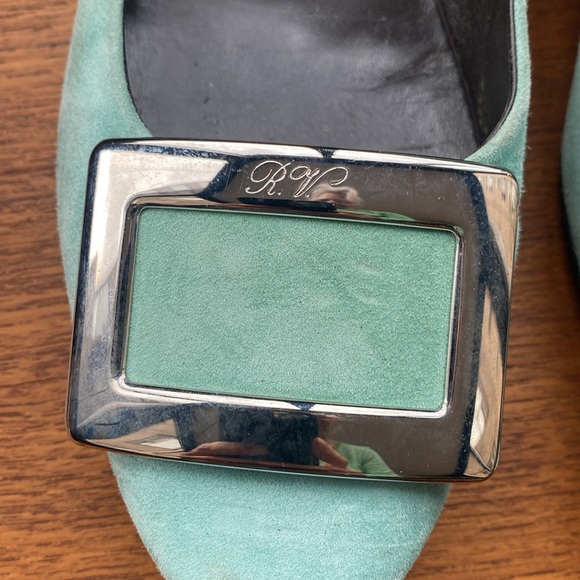 Roger Vivier suede flats with silver heel - Picture 2 of 11